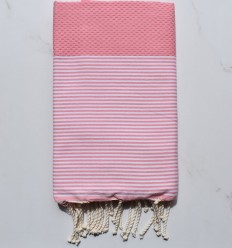 Fouta nid d'abeille rose pastel rayée blanc 