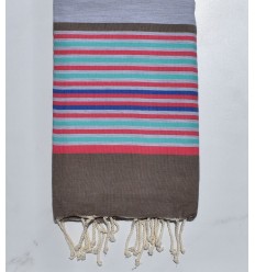 Fouta gris clair, bistre, rose, vert et bleu 