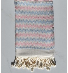 Fouta zigzag écru, Rose clair et bleu ciel 