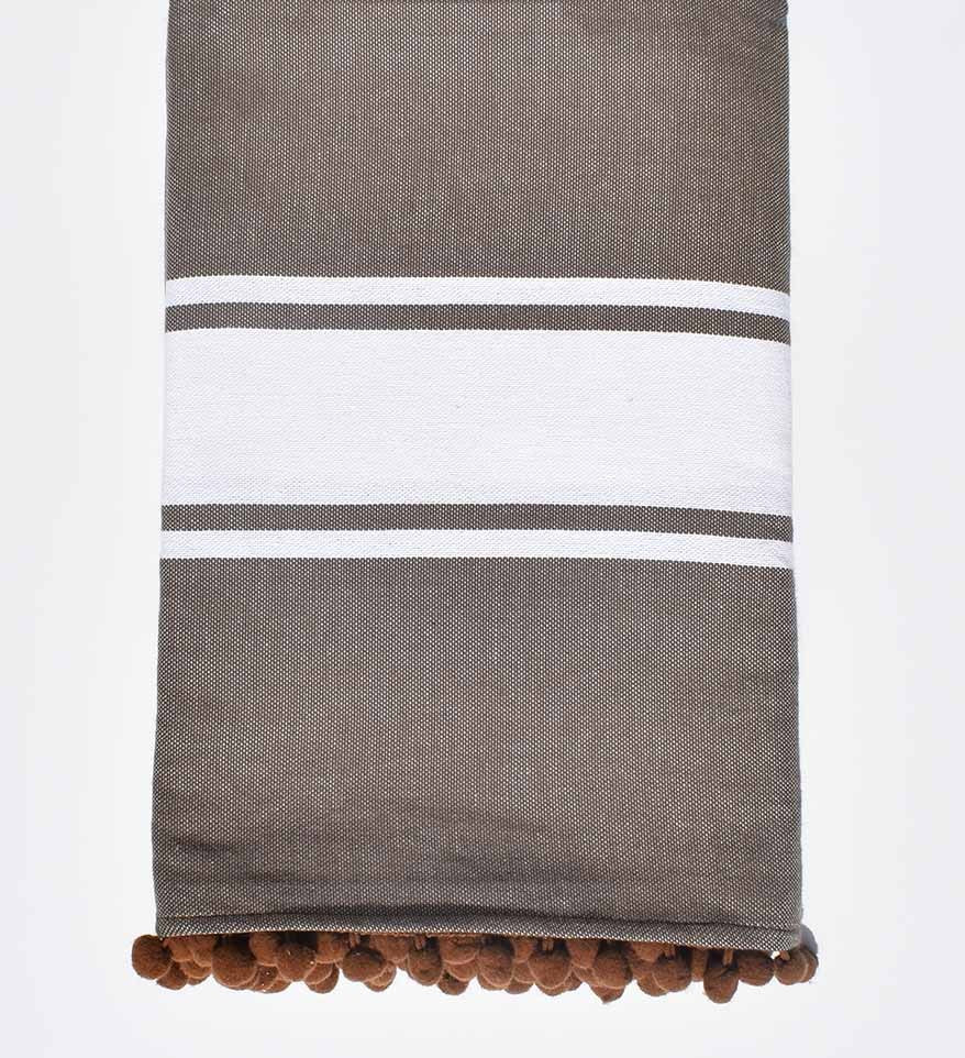 Fouta marron avec pompons Fouta Tunisia - 1