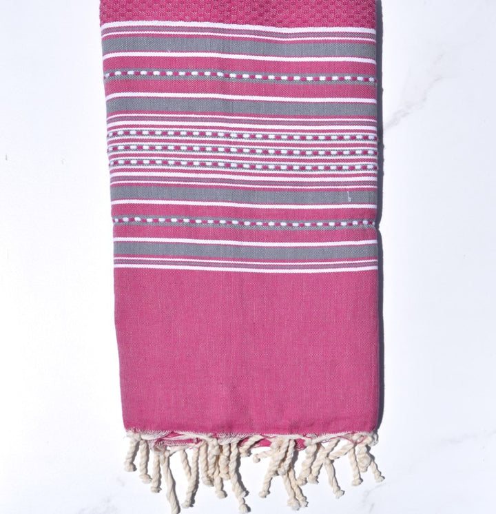 Fouta arabesque rose foncé avec rayures gris Fouta Tunisia - 4