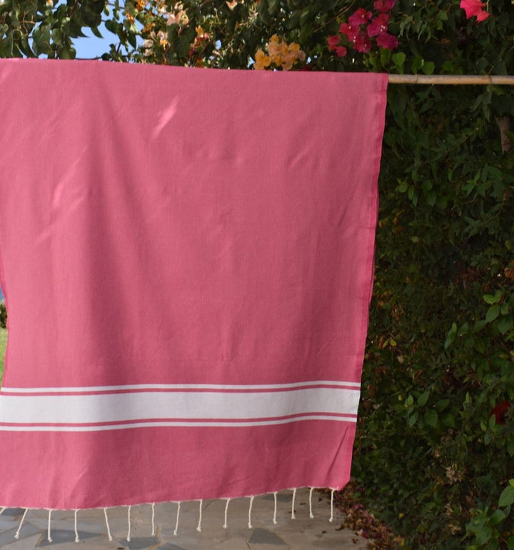 Fouta plate rose fuchsia