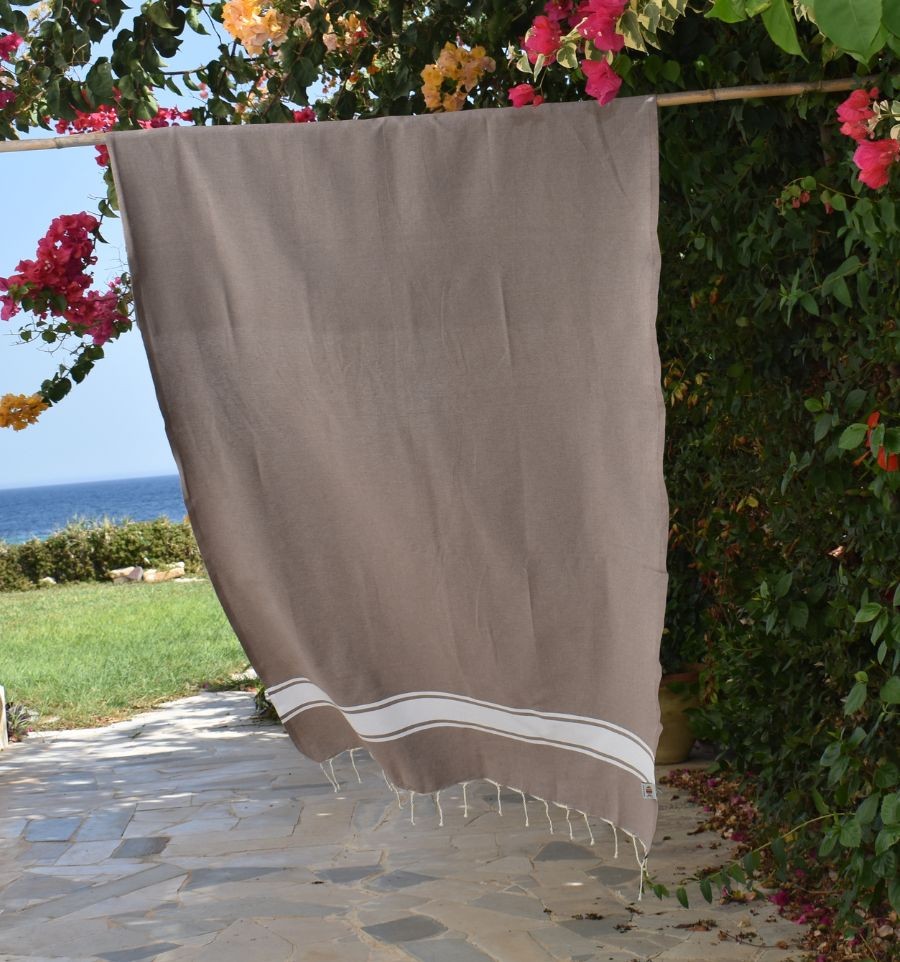 Fouta plate taupe