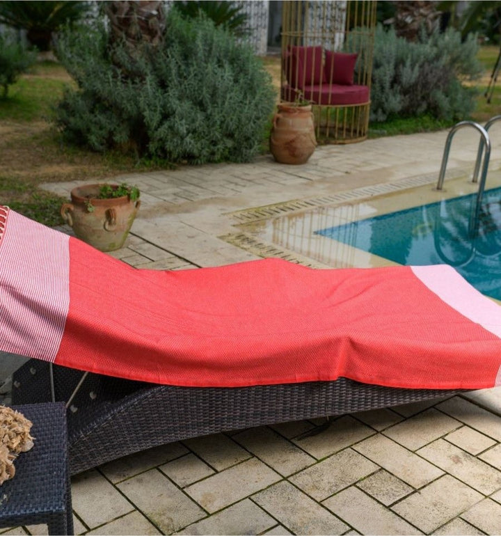 Fouta nid d'abeille rouge groseille rayée blanc