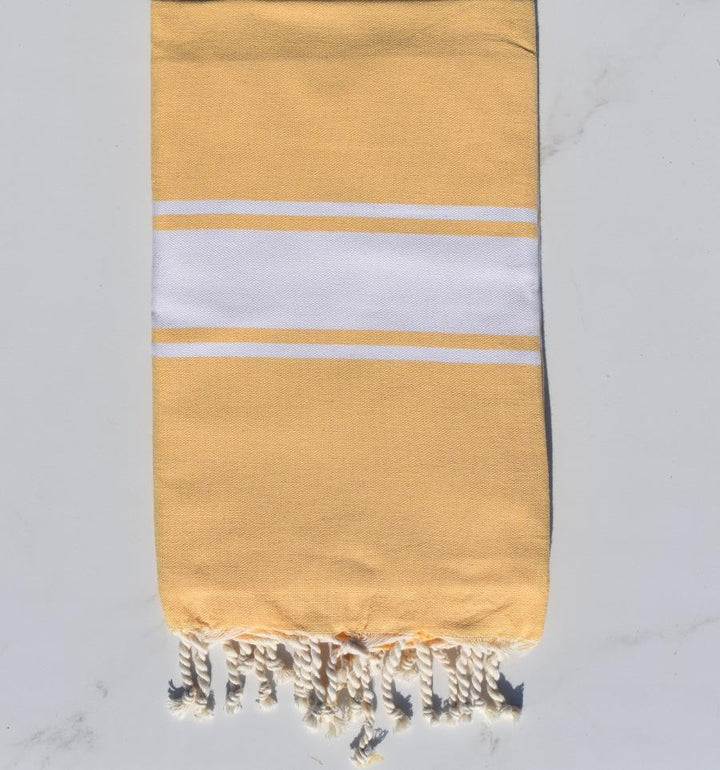 Fouta plate jaune beurre