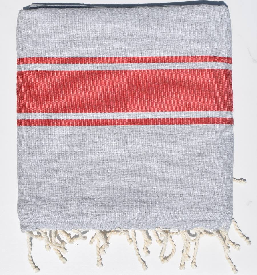 Fouta gris clair bandes rouges doublée éponge grise