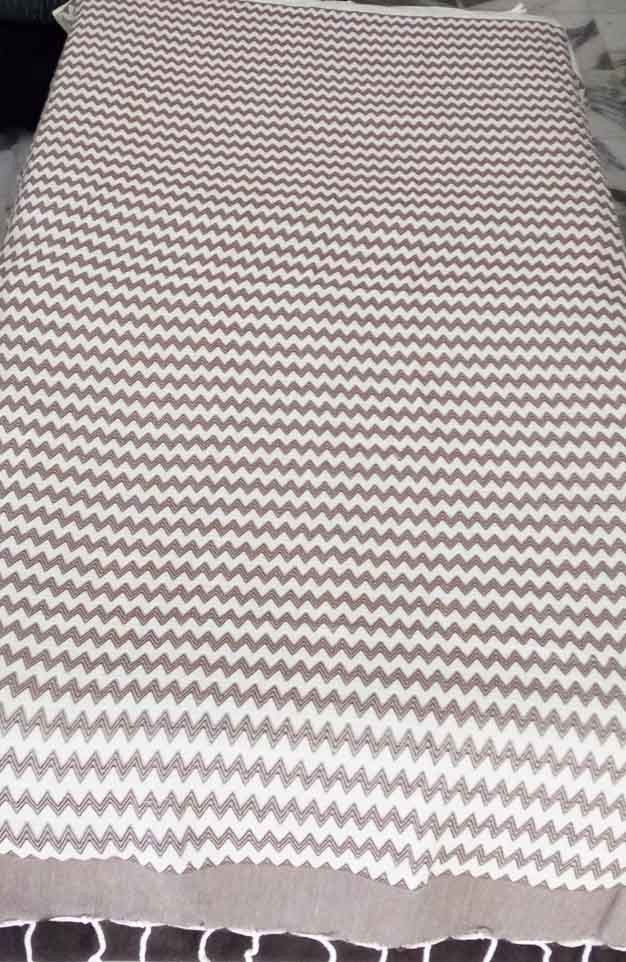 Fouta zigzag blanc crème et marron 