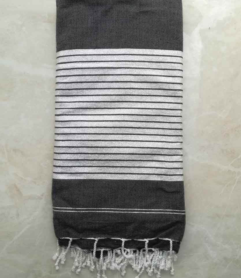 Jeté gris anthracite au fil lurex argenté 