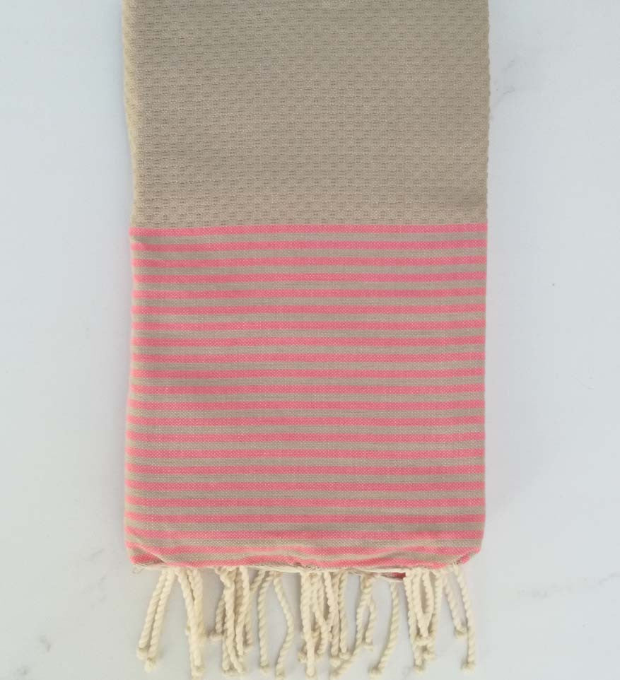Fouta écru rayée rose 