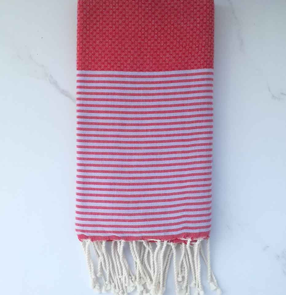 Fouta nid d'abeille rouge avec rayures 