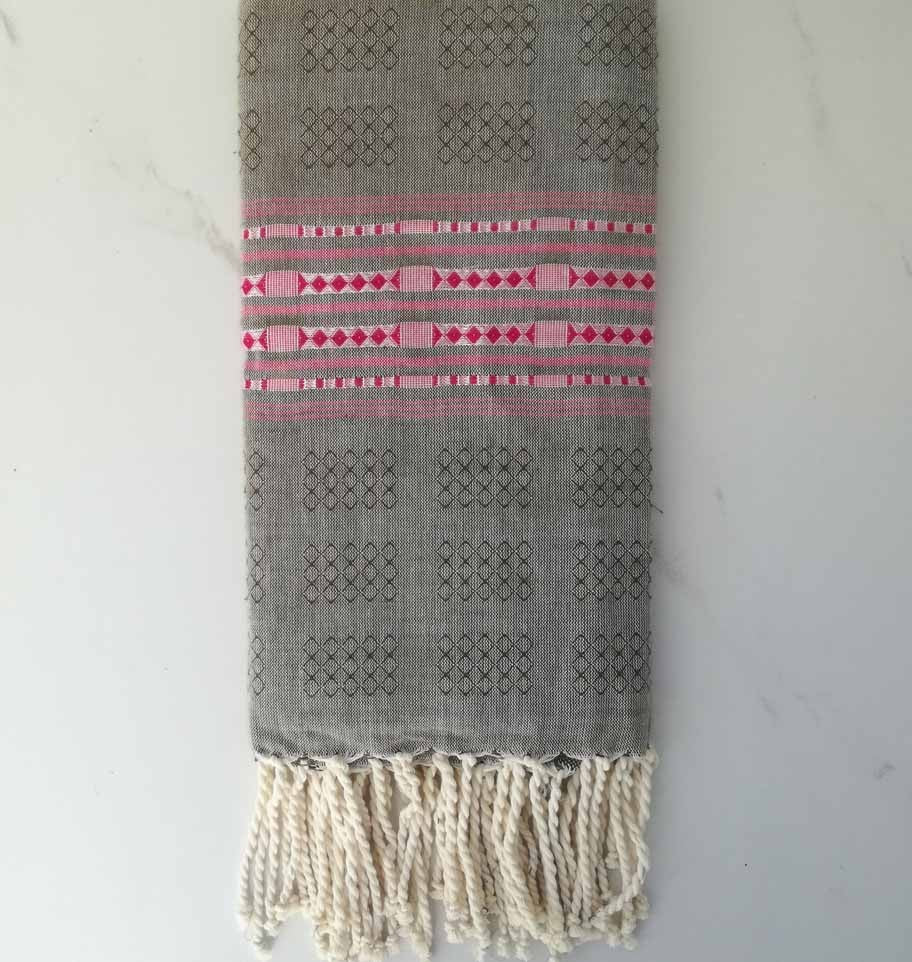 Fouta thalasso vert kaki et rose foncé 