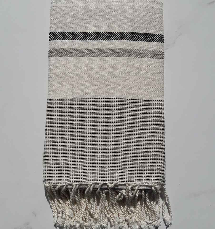 Fouta Chevron blanc crème, taupe et vert foncé 