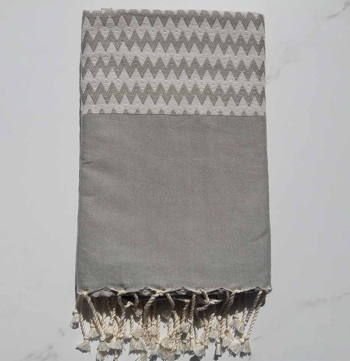 Fouta zigzag vert pale 