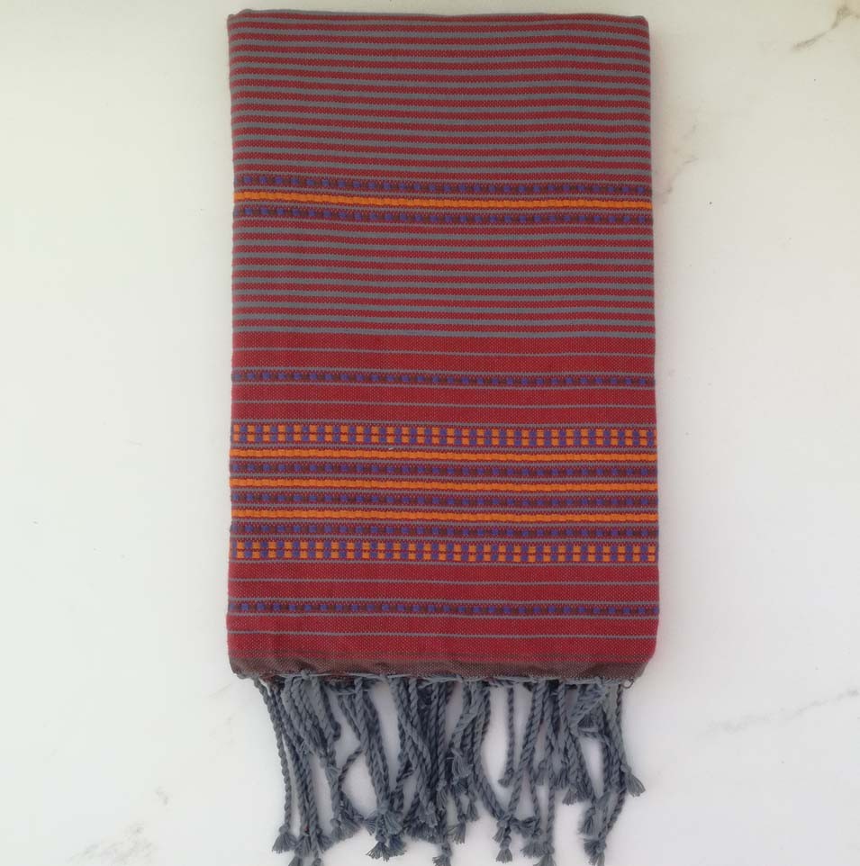 Fouta arabesque rouge rayée bleu charrette 