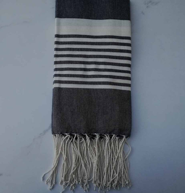 Fouta arthur bleu jean foncé avec rayures 