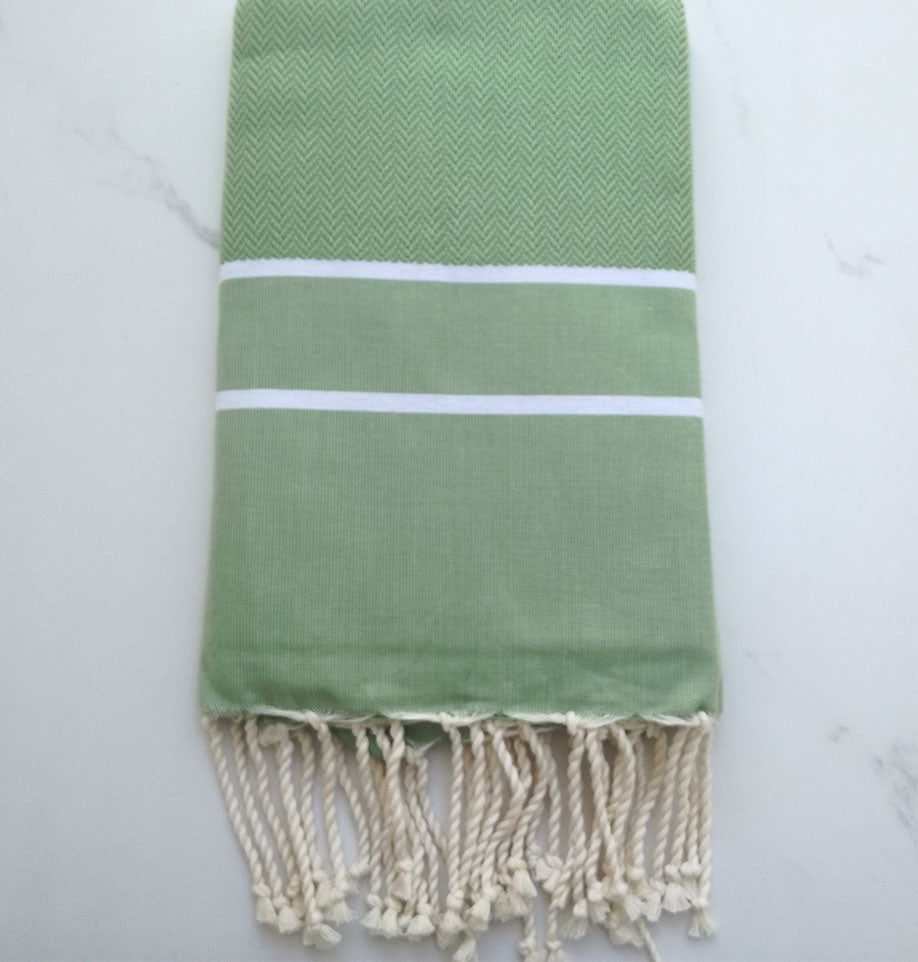 Fouta chevron vert mousse 