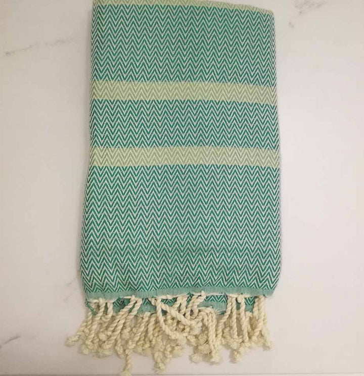 Fouta Chevron vert clair et vert 