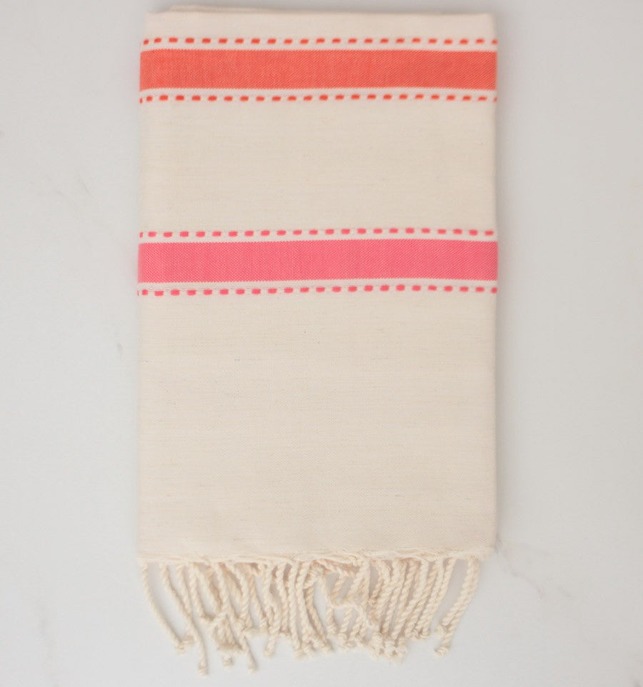 Fouta arabesque blanc crème, orange corail et rose 