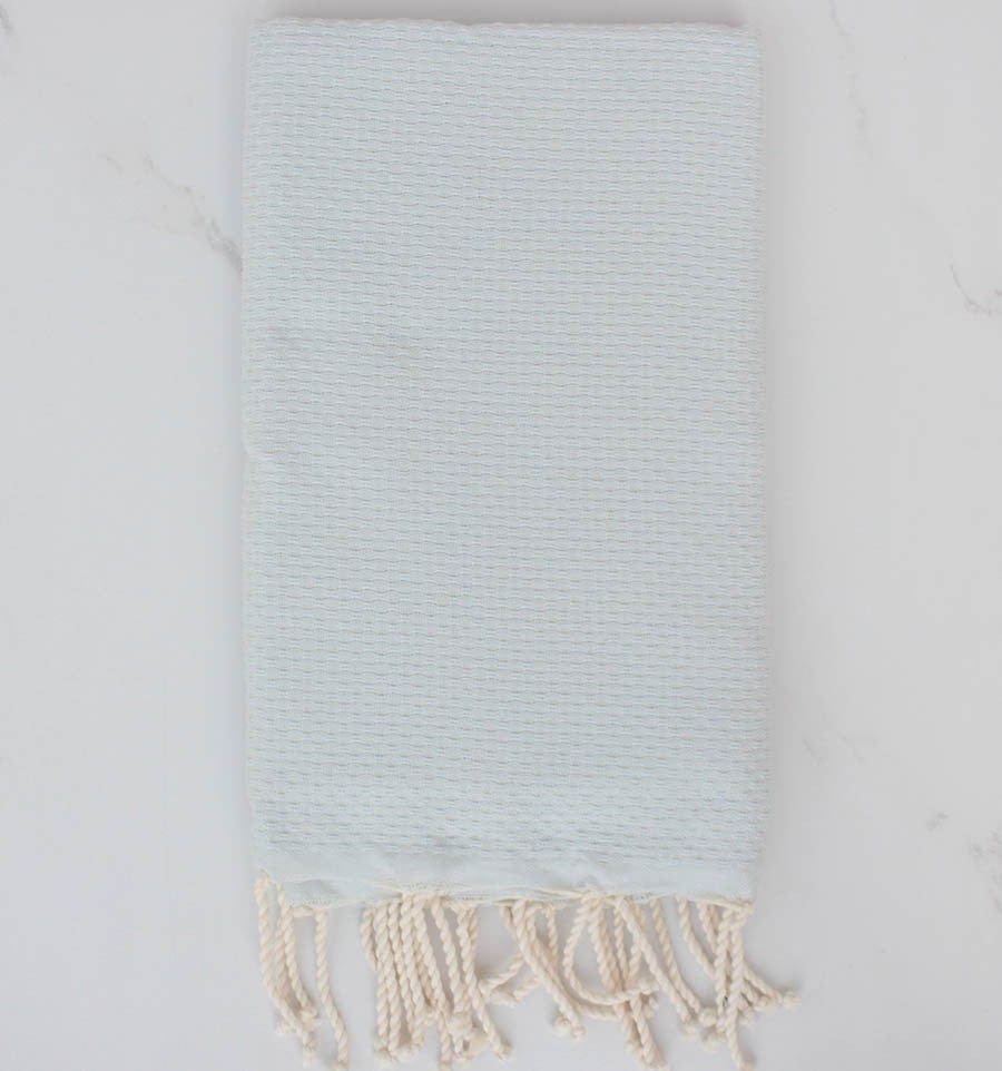 Fouta nid d'abeille unie bleu très clair 