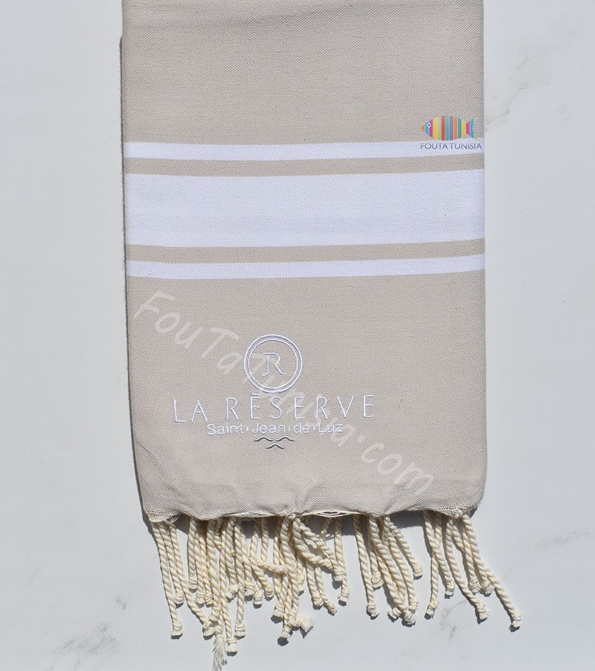Fouta personnalisée La réserve couleur taupe clair 