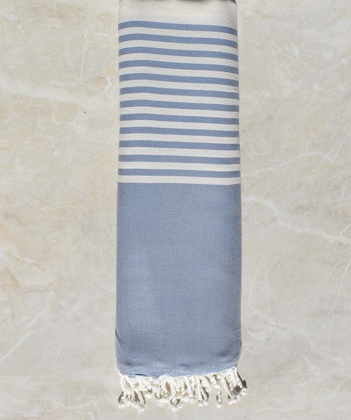 Jeté de canapé 4 franges bleu et écru 