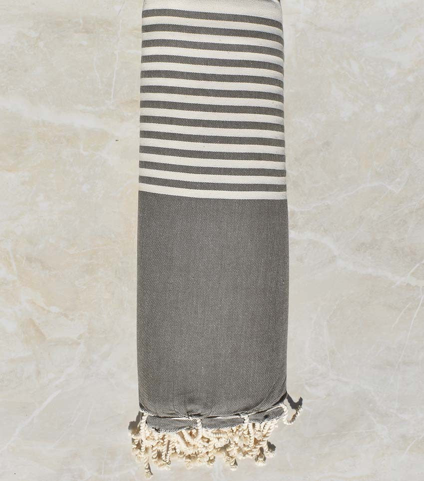 Jeté de canapé 4 franges couleur sépia et blanc crème 2.2m*2.8m 