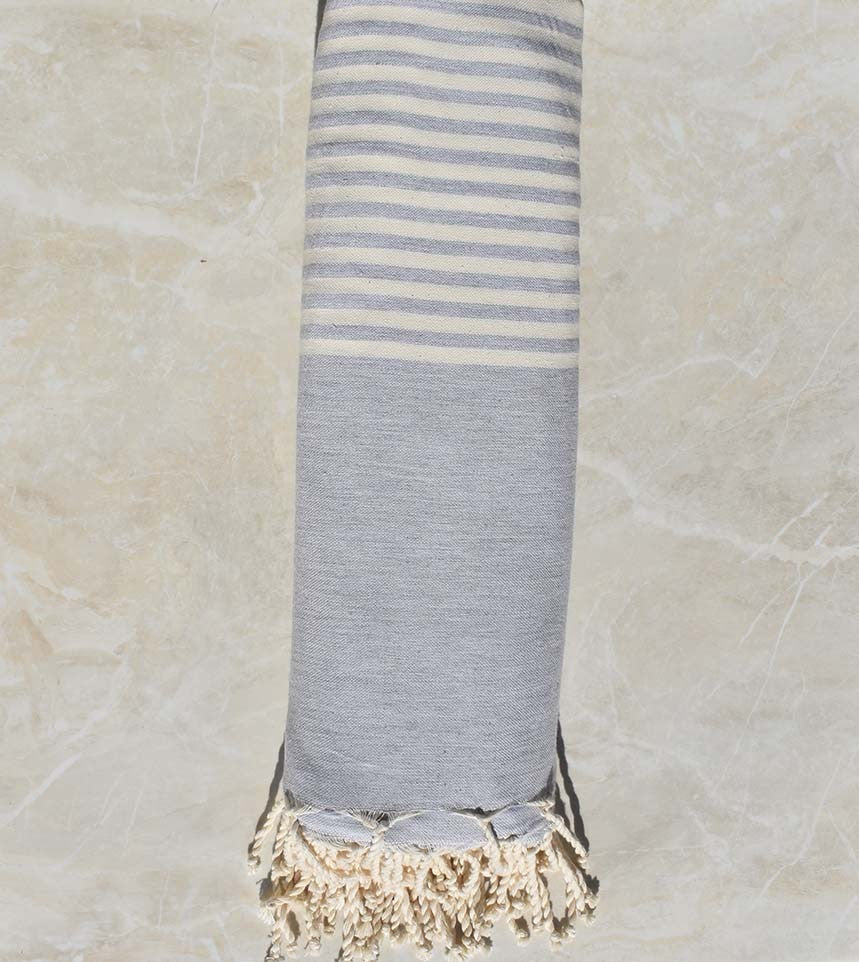 Jeté de canapé 4 franges vert prairie et blanc crème 2.2m*2.8m 