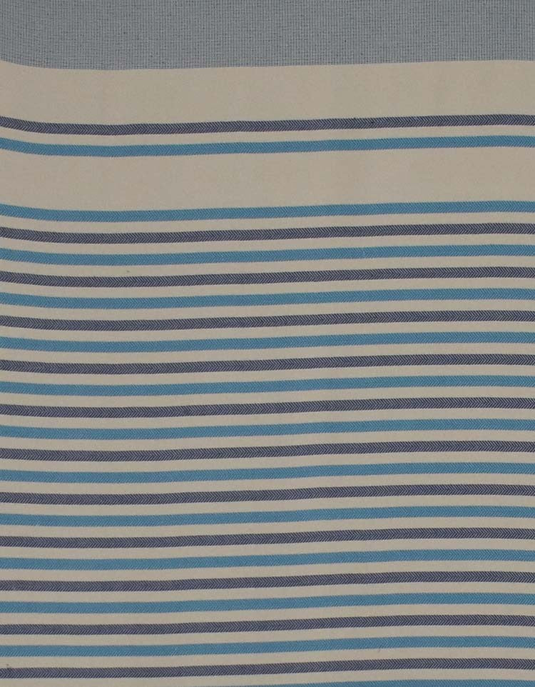 Fouta Chevron blanc crème, bleu azur et bleu foncé 