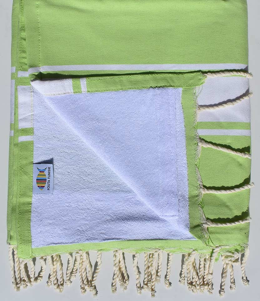 fouta doublée éponge vert pistache et blanc 