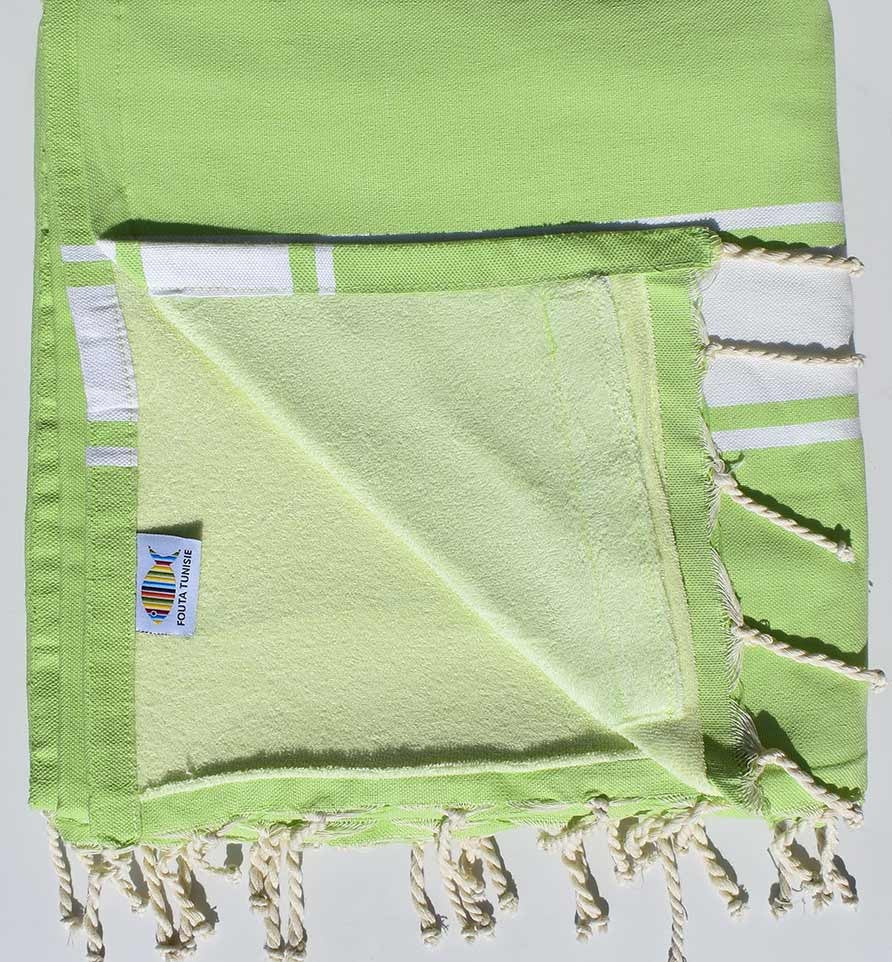 fouta doublée éponge vert pistache et lime 