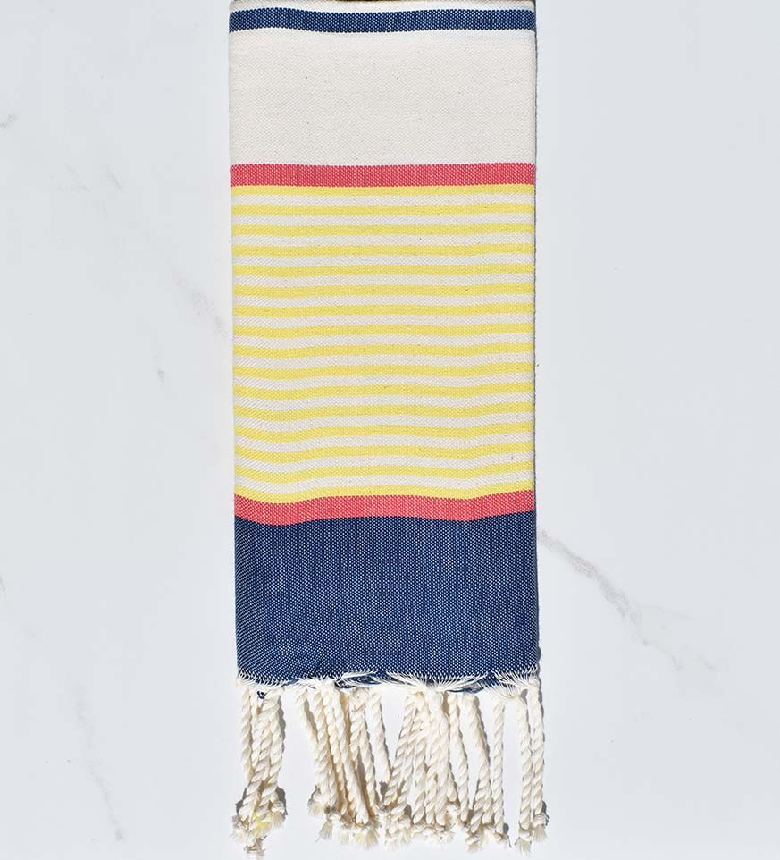 fouta  enfants bleu foncé, jaune, rouge,  blanc cassé 
