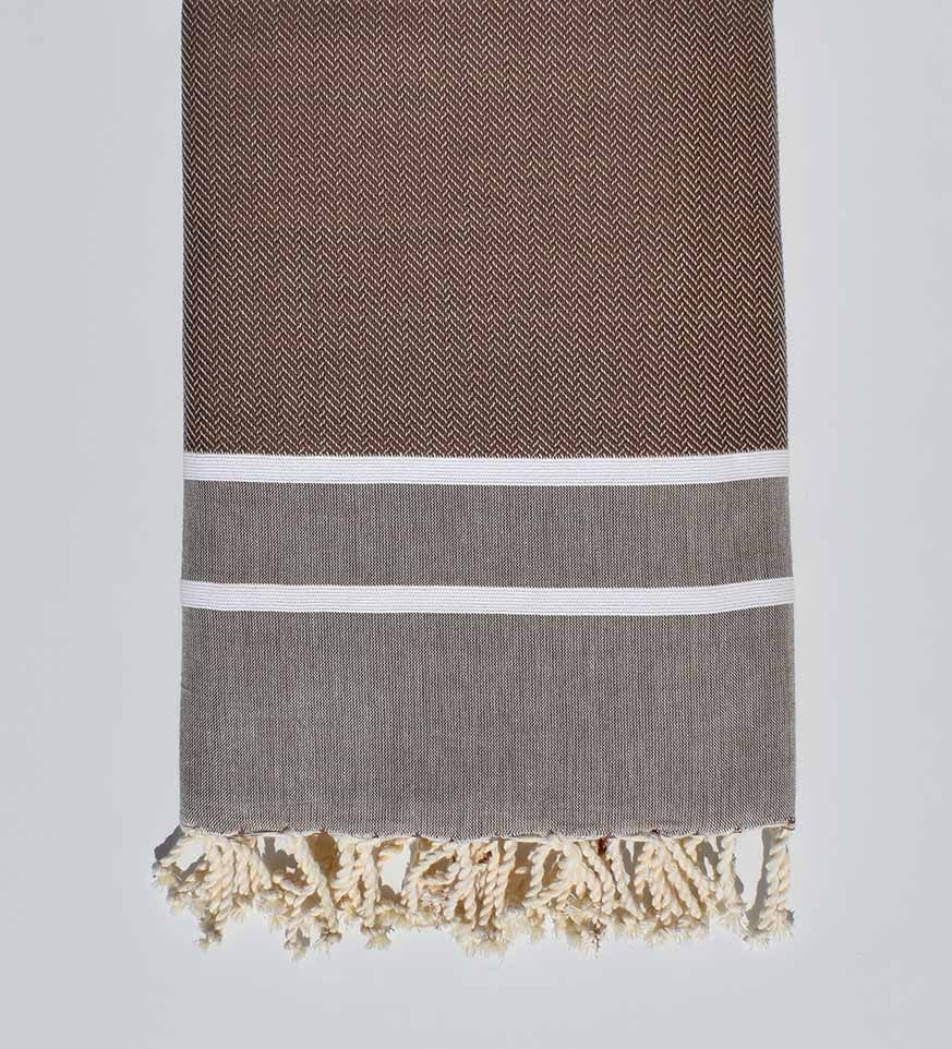 Fouta chevron marron 