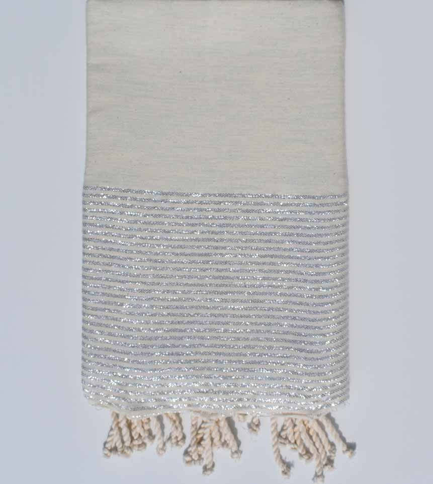 Fouta lurex plate écru mélangé avec fil lurex argenté 