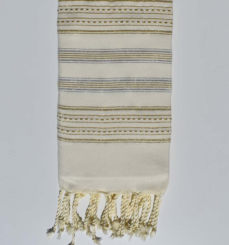 fouta plate ecru  avec lurex argent et doré plate 