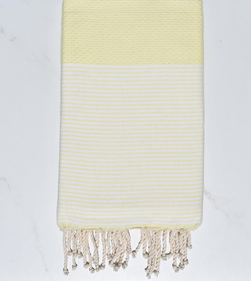 Nid d'abeille jaune beurre 