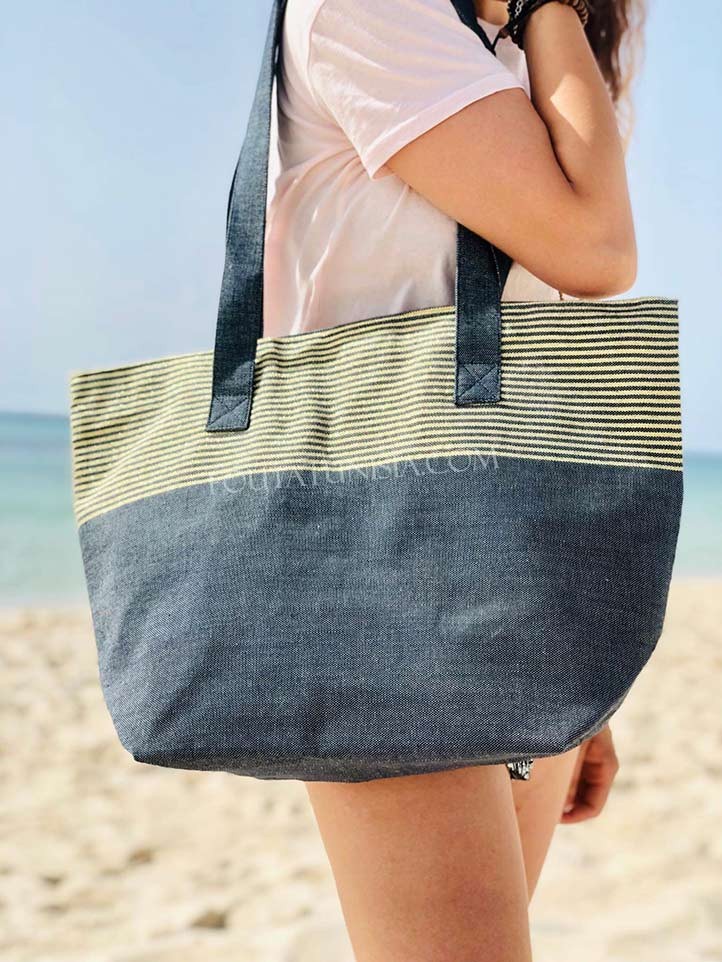 Sac de plage fouta bleu marine avec lurex doré  - 3