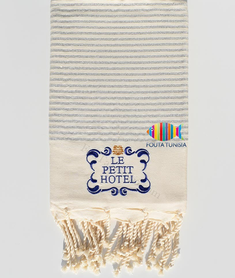 Serviette de plage personnalisée le petit hotel Fouta Tunisia - 2